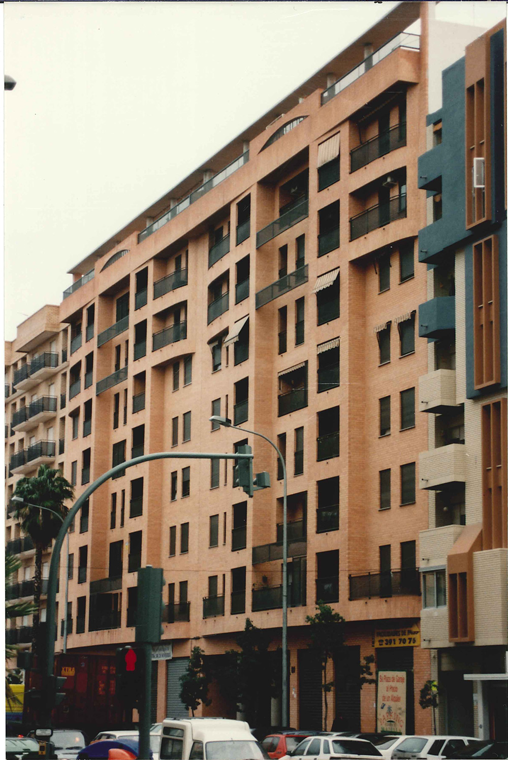 Edificio en Carrera Malilla